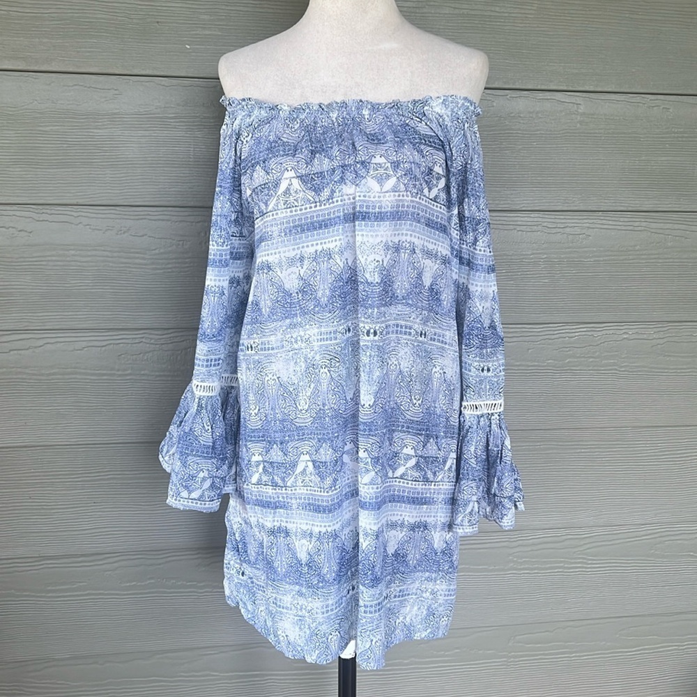 Chelsea & Theodore Off the Shoulder Blouse